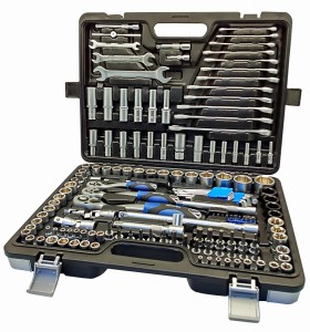 Zestaw kluczy 1/4"+3/8"+1/2" - 150 elementów.